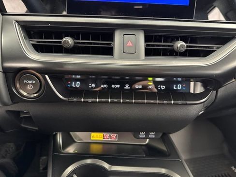 New 2026 Lexus UX 300h AWD image 27