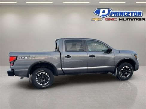 Used 2021 Nissan Titan PRO-4X image 8