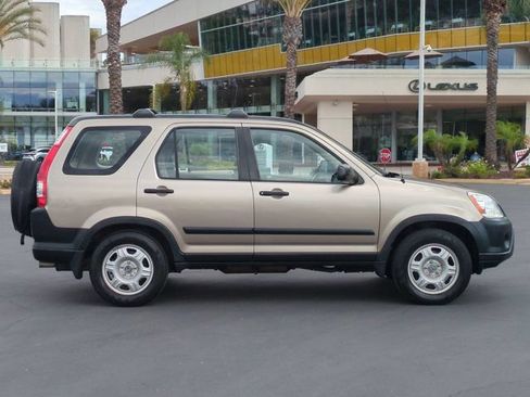 Used 2006 Honda CR-V LX image 4