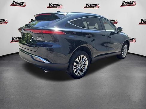 Used 2021 Toyota Venza XLE w/ Softex Package AWD/4WD image 5