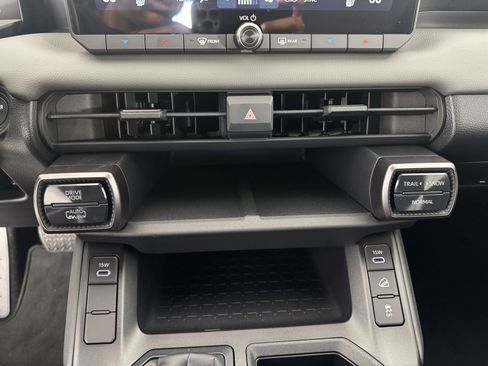 New 2026 Toyota RAV4 SE AWD/4WD image 3