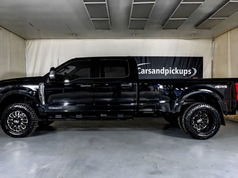 Used 2025 Ford F350 XLT image 12