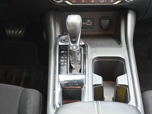 Used 2020 Nissan Sentra S image 27