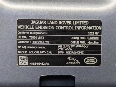 Used 2022 Land Rover Range Rover Velar R-Dynamic S image 26