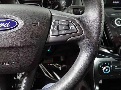 Used 2017 Ford Focus S FWD image 26