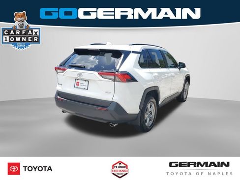 Used 2025 Toyota RAV4 XLE w/ Convenience Package FWD image 9