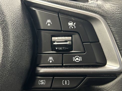 Used 2022 Subaru Forester Premium image 24