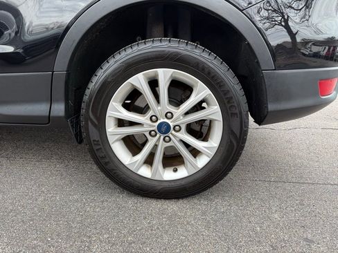 Used 2019 Ford Escape SE image 24