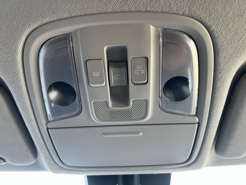 Used 2022 Kia Niro EX Premium FWD image 31