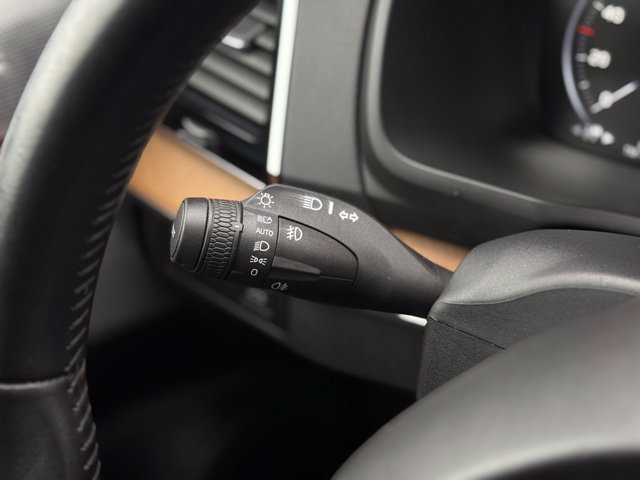 Used 2017 Volvo XC90 T6 Inscription w/ Vision Package AWD/4WD image 28