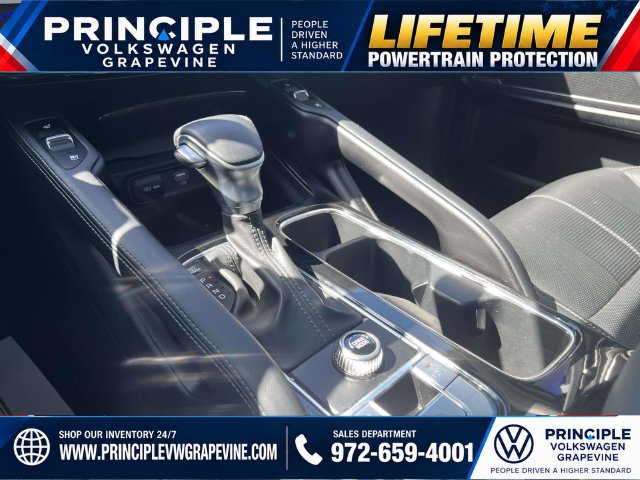 Used 2024 Kia Telluride EX w/ EX Captain's Chair Package FWD image 22