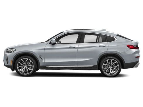 Used 2023 BMW X4 xDrive30i w/ M Sport Package AWD/4WD image 3