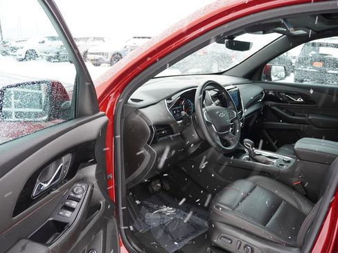 Certified 2023 Chevrolet Traverse RS image 15