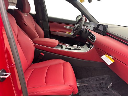 New 2026 Genesis GV70 2.5T Sport Prestige image 15