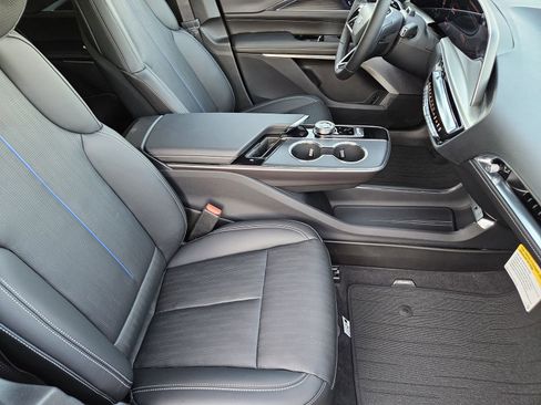 New 2026 Cadillac Lyriq Premium Sport image 15