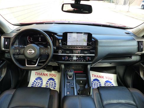 Used 2022 Nissan Pathfinder Platinum w/ Cargo Package image 55