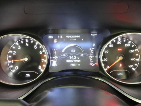 Used 2021 Jeep Compass Limited w/ Sun and Sound Group image 13