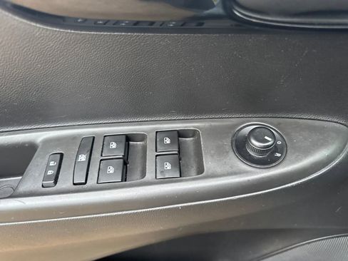 Used 2022 Chevrolet Spark LT image 20