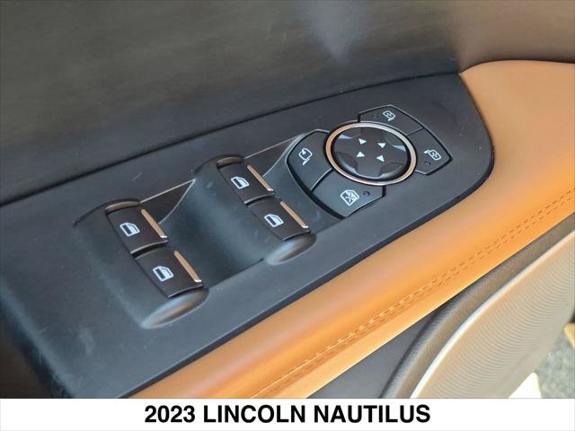 Certified 2023 Lincoln Nautilus Black Label w/ Class II Trailer Tow Package AWD/4WD image 11