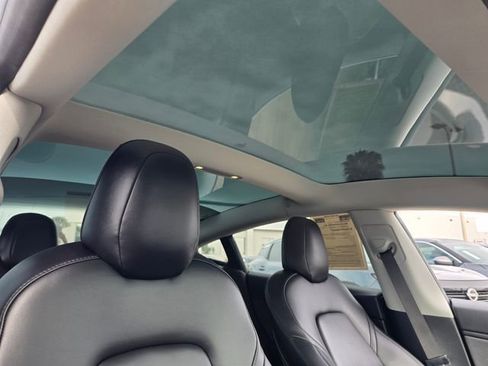 Used 2018 Tesla Model 3 Long Range AWD/4WD image 12