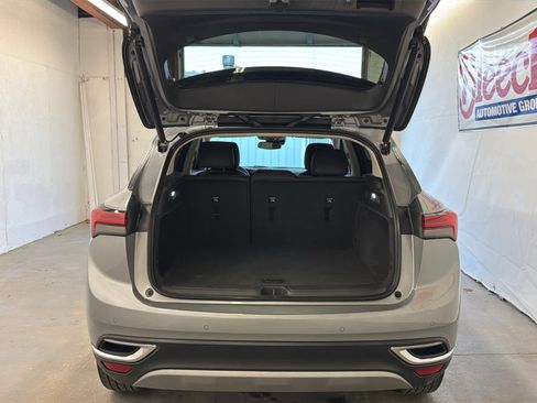 Used 2023 Buick Envision Essence image 7