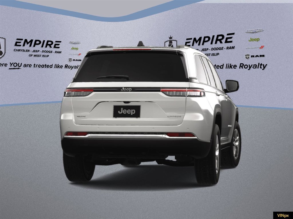 Used 2025 Jeep Grand Cherokee Laredo X w/ Luxury Tech Group I AWD/4WD image 16
