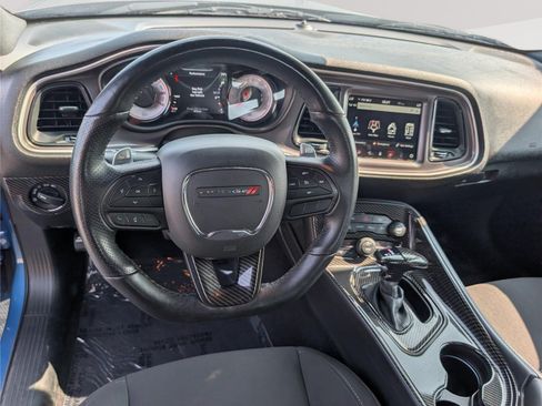 Used 2022 Dodge Challenger R/T Scat Pack RWD image 19