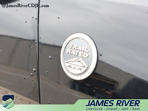 Used 2020 Jeep Grand Cherokee Laredo w/ Quick Order Package 2BN North AWD/4WD image 15