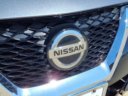 Used 2022 Nissan Maxima SV w/ Floor Mat Group FWD image 24