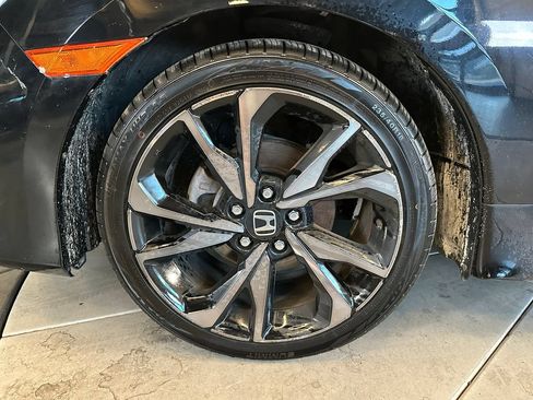 Used 2021 Honda Civic Sport image 25
