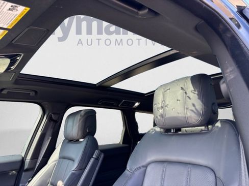 Used 2022 Land Rover Range Rover Sport HSE Silver Edition image 12