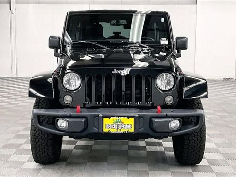 Used 2016 Jeep Wrangler Unlimited Rubicon image 4