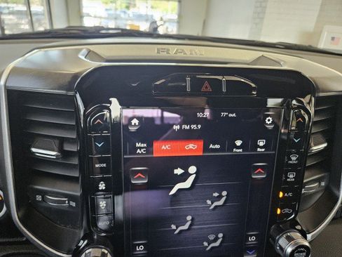 Used 2020 RAM 1500 Big Horn AWD/4WD image 22