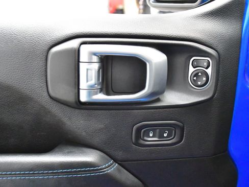 Used 2021 Jeep Wrangler Unlimited Rubicon 4xe w/ Cold Weather Group image 16