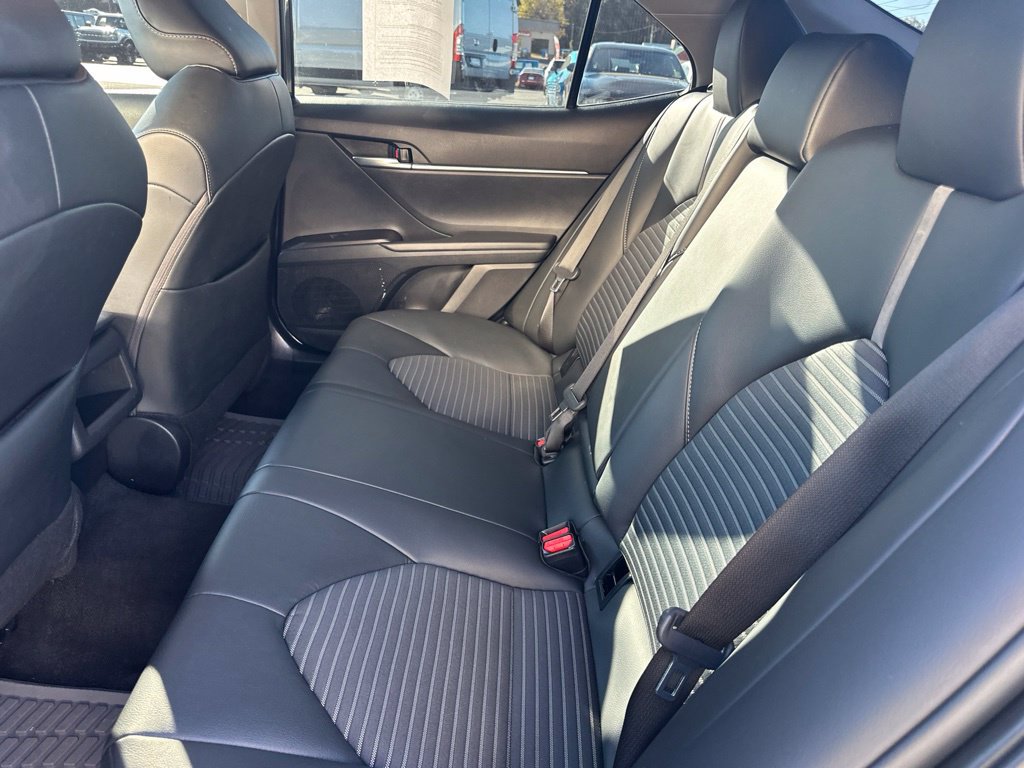 Used 2024 Toyota Camry SE FWD image 26