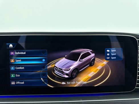 Used 2024 Mercedes-Benz GLE 450 4MATIC image 11