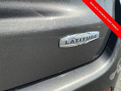 Used 2020 Jeep Compass Latitude image 9