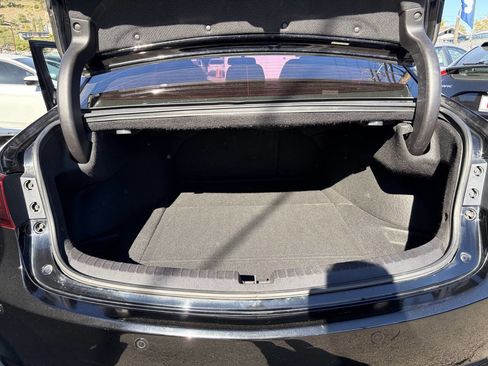 Used 2016 Acura TLX image 8