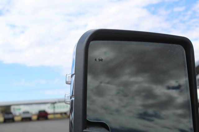 Used 2025 GMC Sierra 2500 Denali Ultimate AWD/4WD image 13