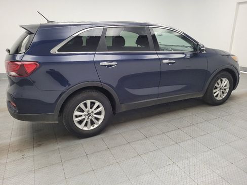 Used 2019 Kia Sorento FWD V6 image 10