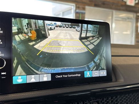 Used 2024 Honda CR-V EX-L image 25