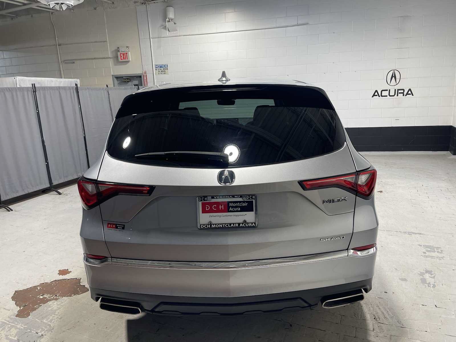 Used 2024 Acura MDX SH-AWD image 5