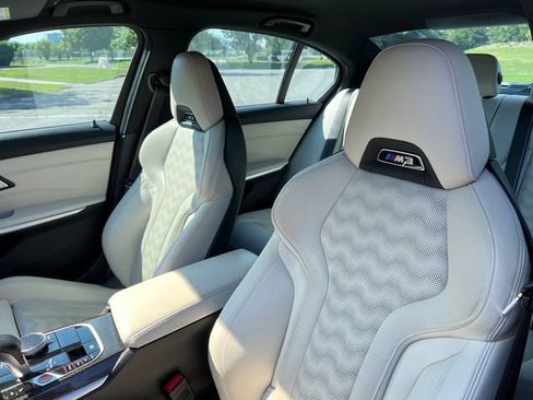 Used 2025 BMW M3 Competition w/ Executive Package AWD/4WD image 17