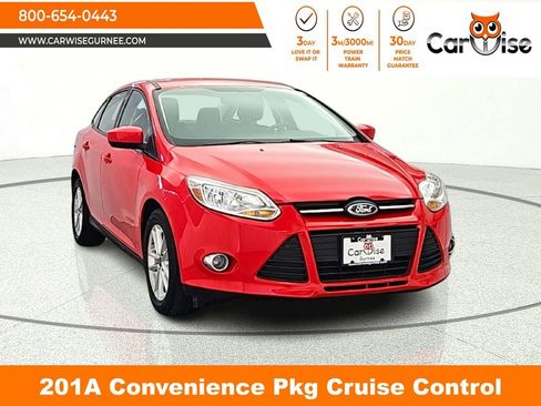 Used 2012 Ford Focus SE FWD image 1
