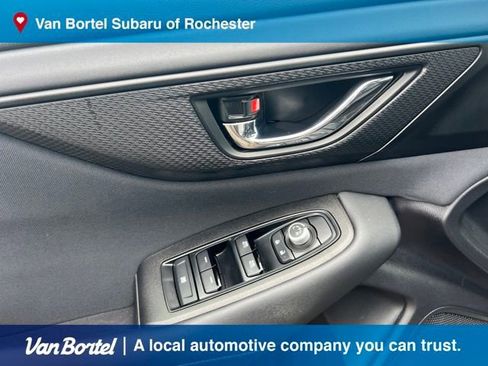 Used 2023 Subaru Outback Premium image 14