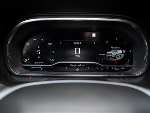 Used 2022 GMC Yukon XL SLE w/ Gmc Pro Safety Plus Package image 64