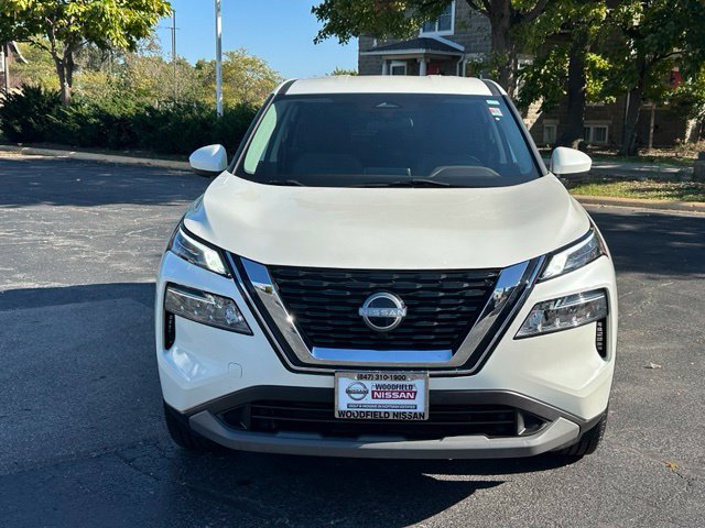 Certified 2023 Nissan Rogue SV AWD/4WD image 2