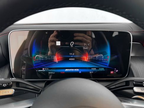 Used 2024 Mercedes-Benz GLC 43 AMG 4MATIC image 18