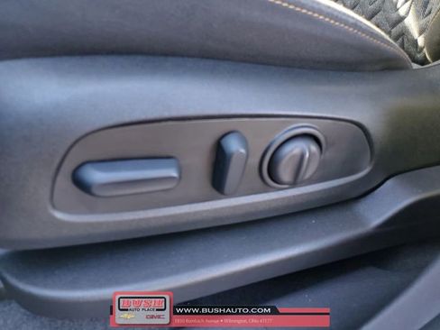 Used 2024 Chevrolet Equinox LT image 19