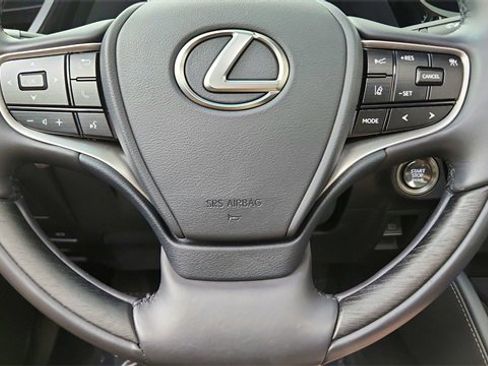 Used 2025 Lexus ES 350 Ultra Luxury image 39
